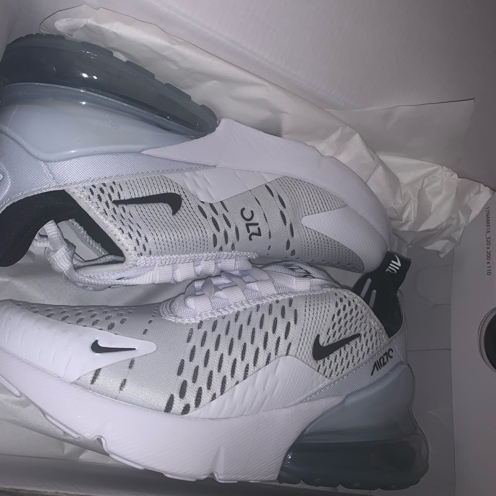 Nike Air Max 270